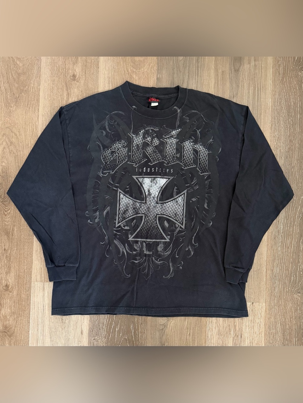 Vintage Skin Industries Shirt L/S Mens XL Black Iron Cross Grunge Y2K Skater
